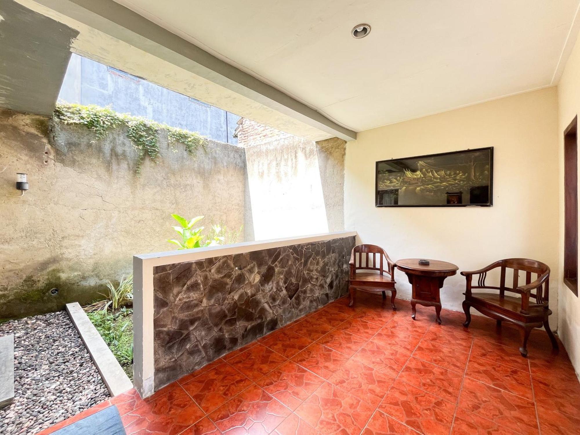 Urbanview Hotel Kumala Banyuwangi By Reddoorz 外观 照片