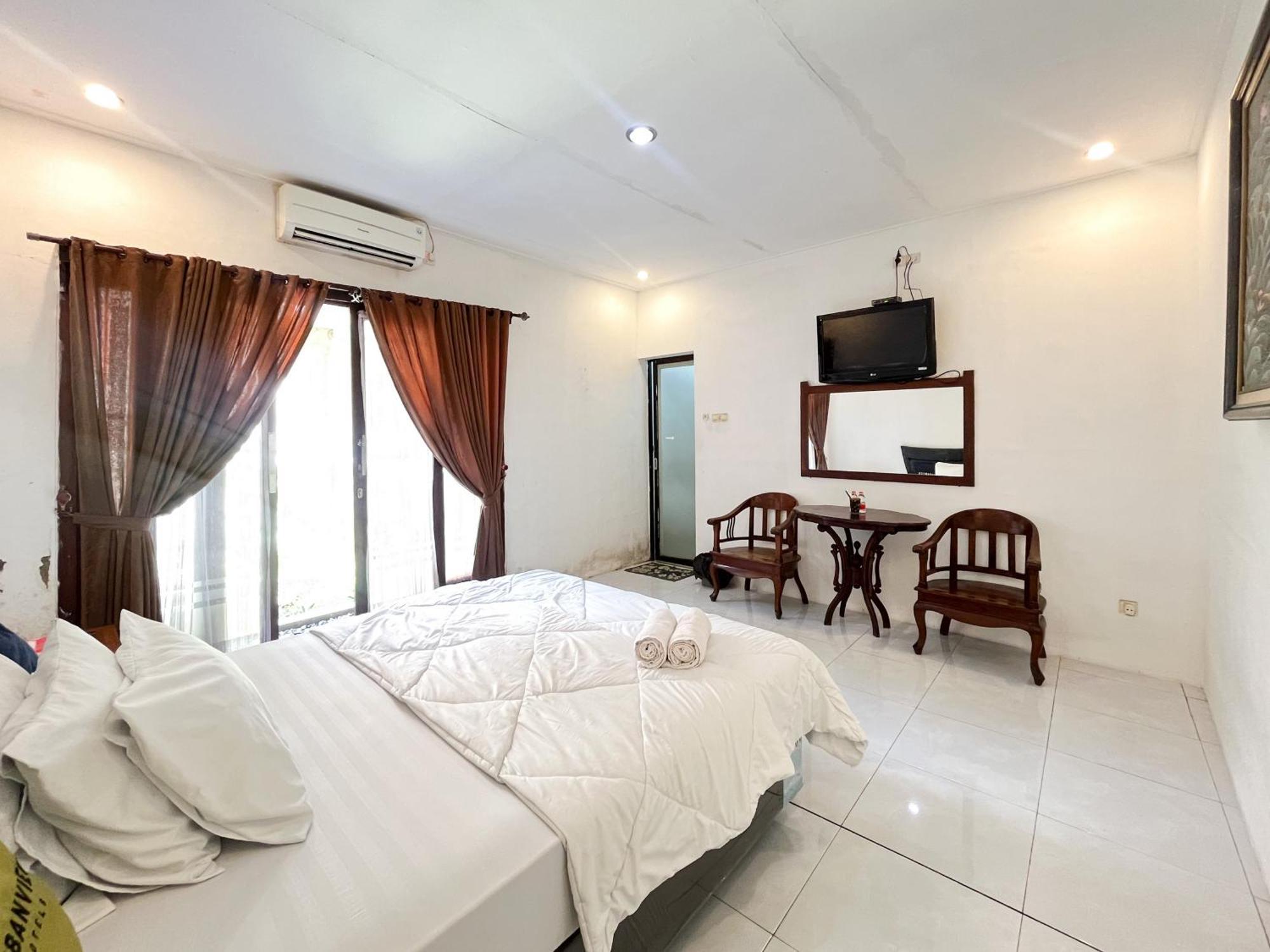 Urbanview Hotel Kumala Banyuwangi By Reddoorz 外观 照片